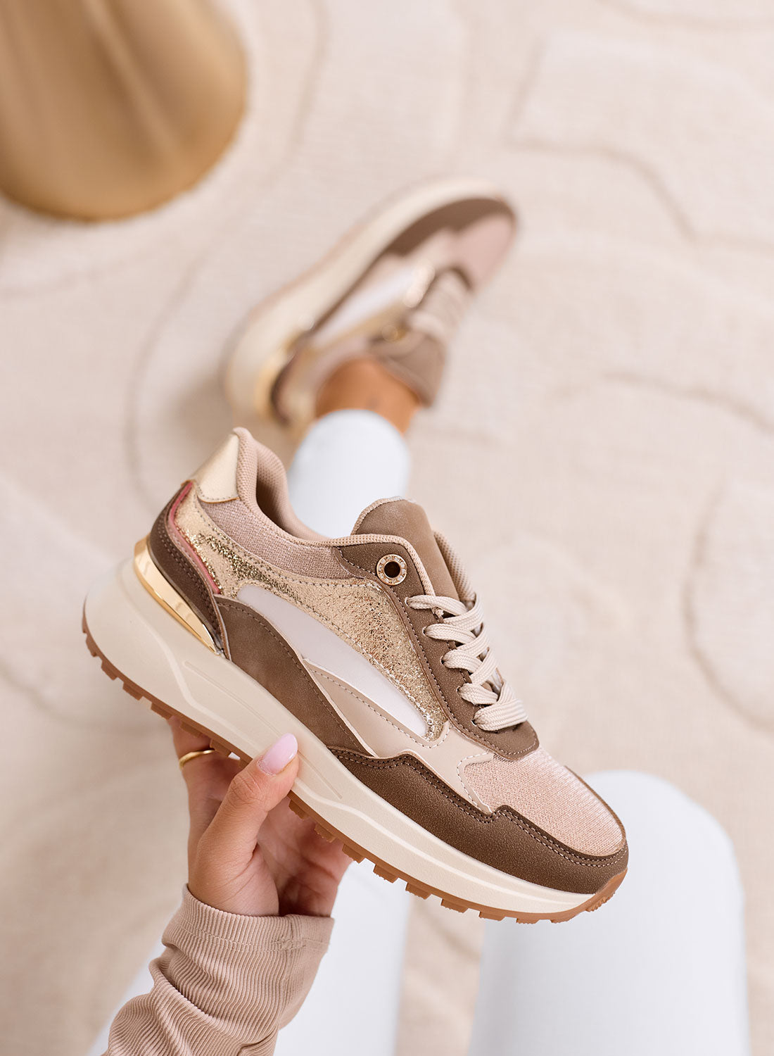 DONATA - Sneakers fango e oro con dettagli metallizzati e suola platform