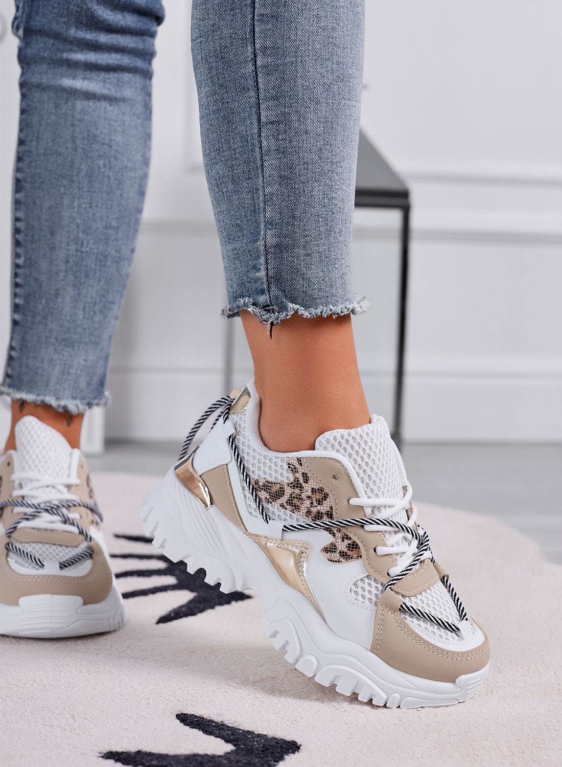 AMANDA - Chunky beige sneakers with animal print details