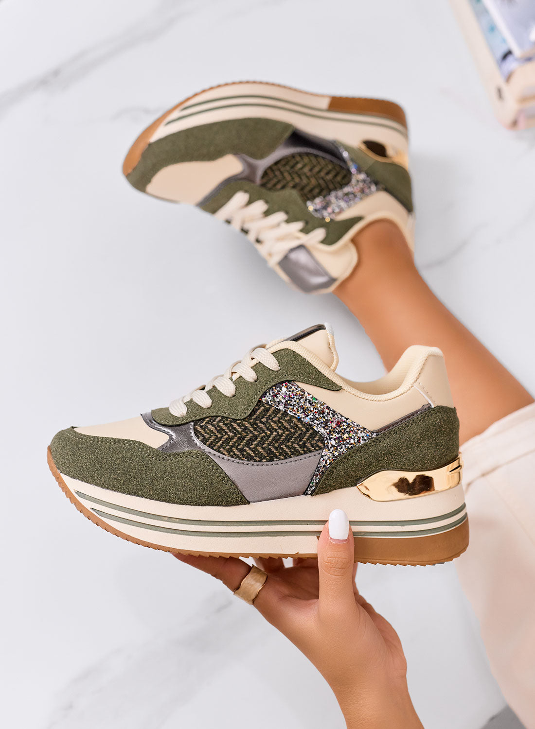 RUBINA - Baskets vertes avec détails pailletés et métallisés