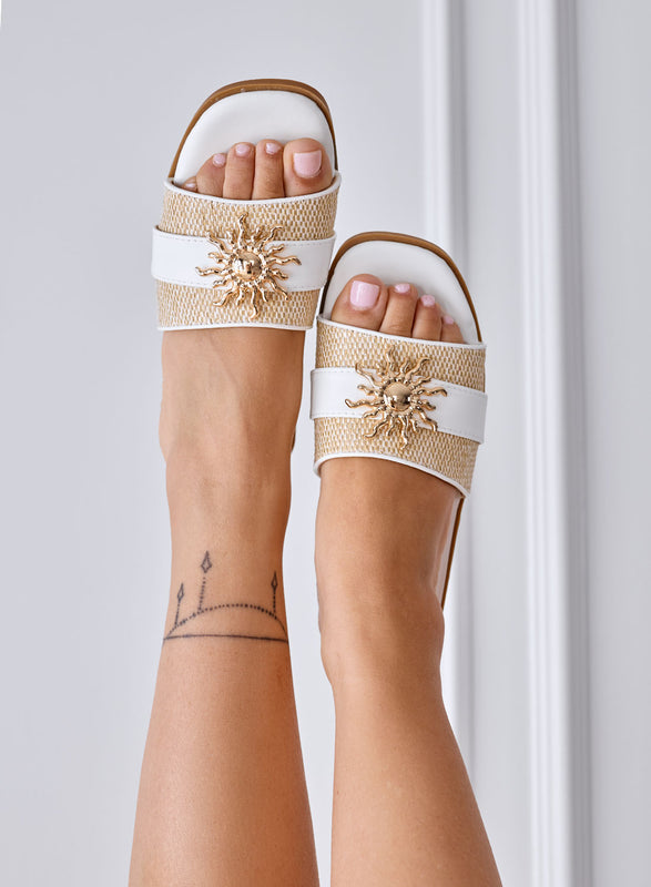 NANCY - White sandals slippers with sun applique