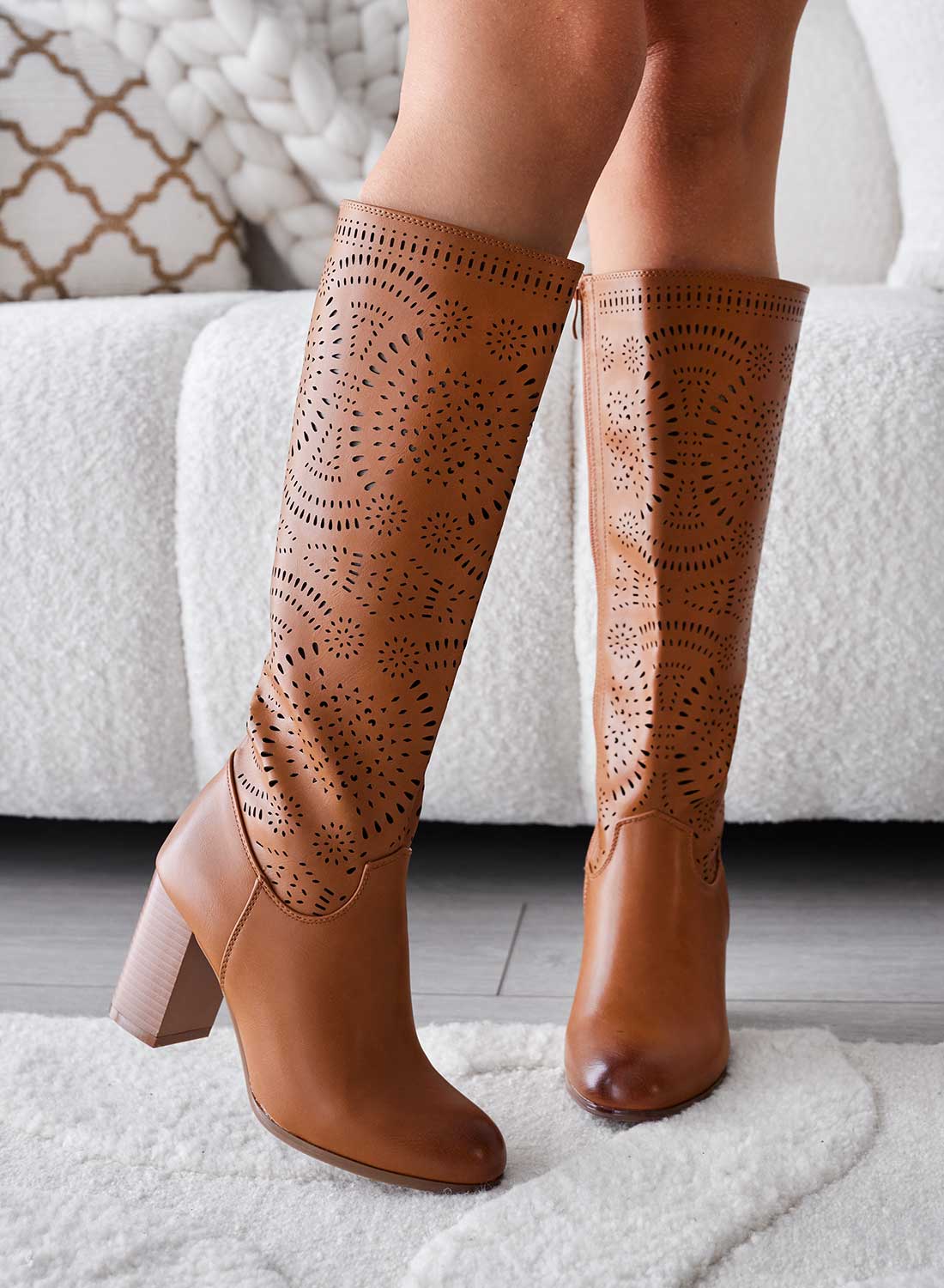 DEREK - Camel perforated boots with comfortable heel