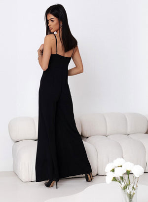 Elegant black jumpsuit with leg slits