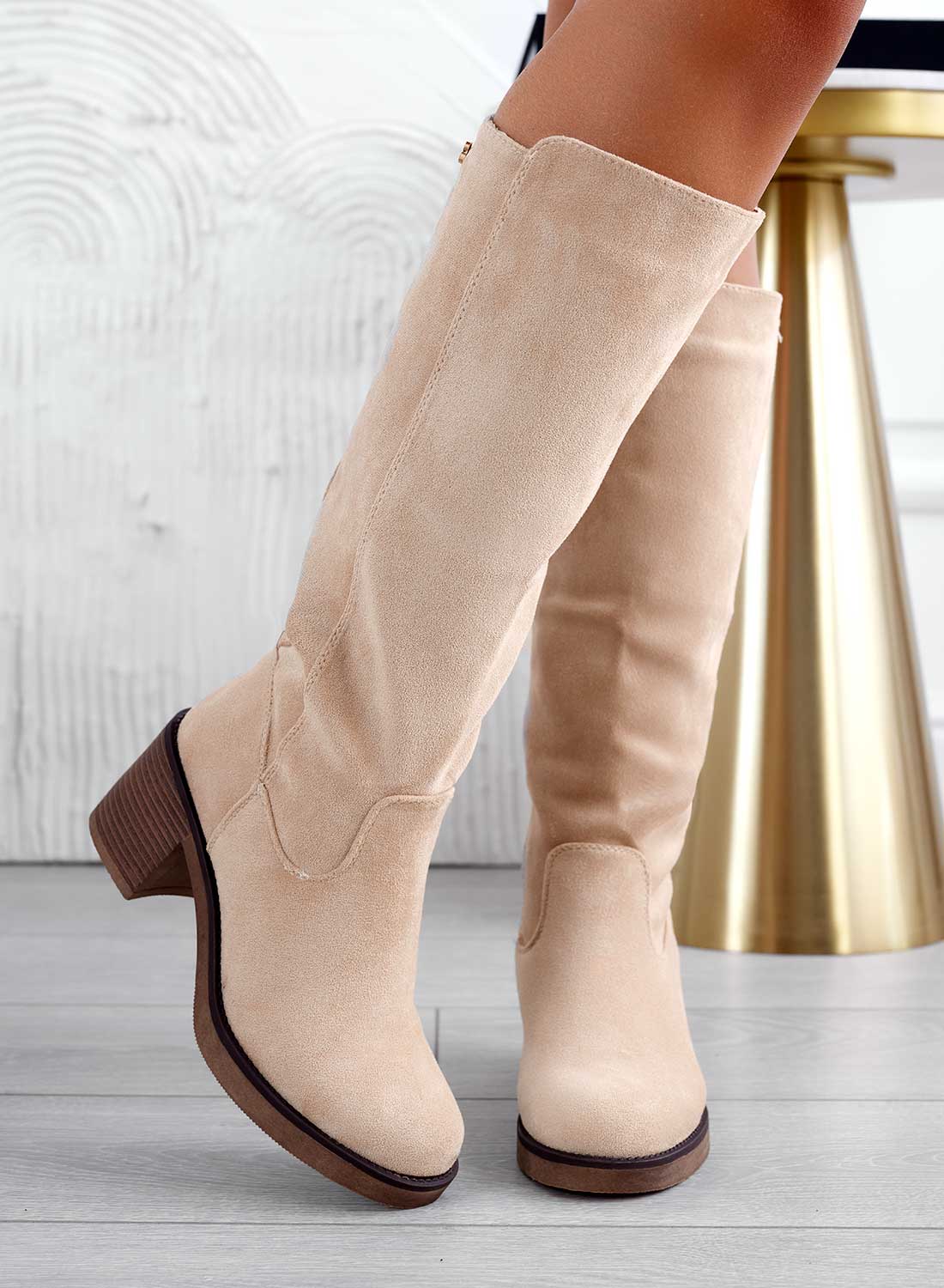 VALERIA - Stivali beige Alexoo con tacco comodo