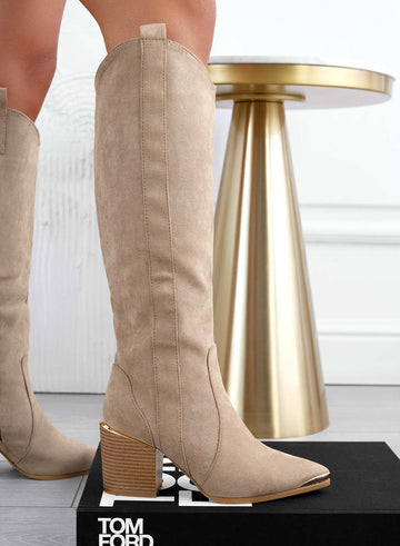 Mud camper boots with faux wood heel