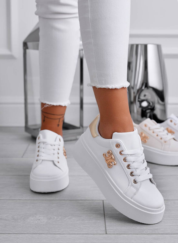 ANNARITA - Sneakers bianche con retro e applicazione oro