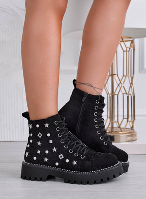 VERONIKA - Black combat ankle boots with pearls and star studs