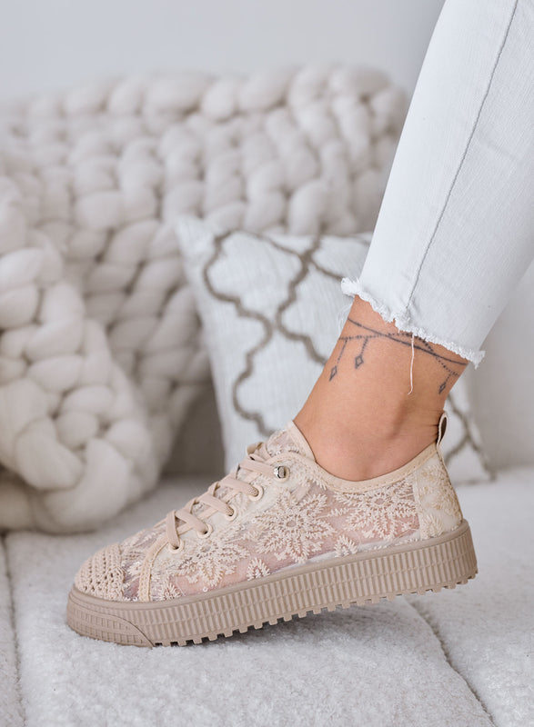 KISHA - Mud Sneakers in Lace with Transparent Effect