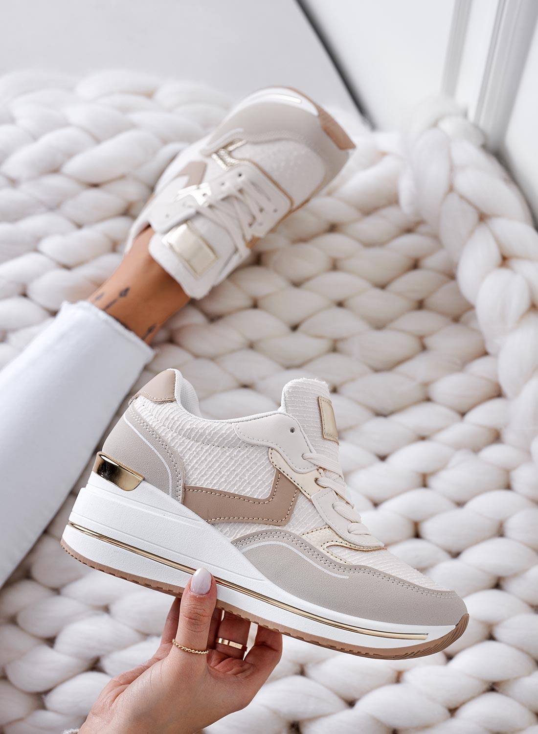FIONA - Beige sneakers with contrasting panels and wedge heel