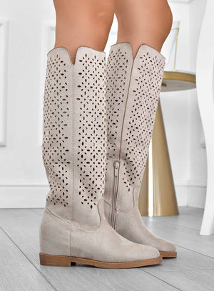 KYLA - Beige perforated boots with internal wedge