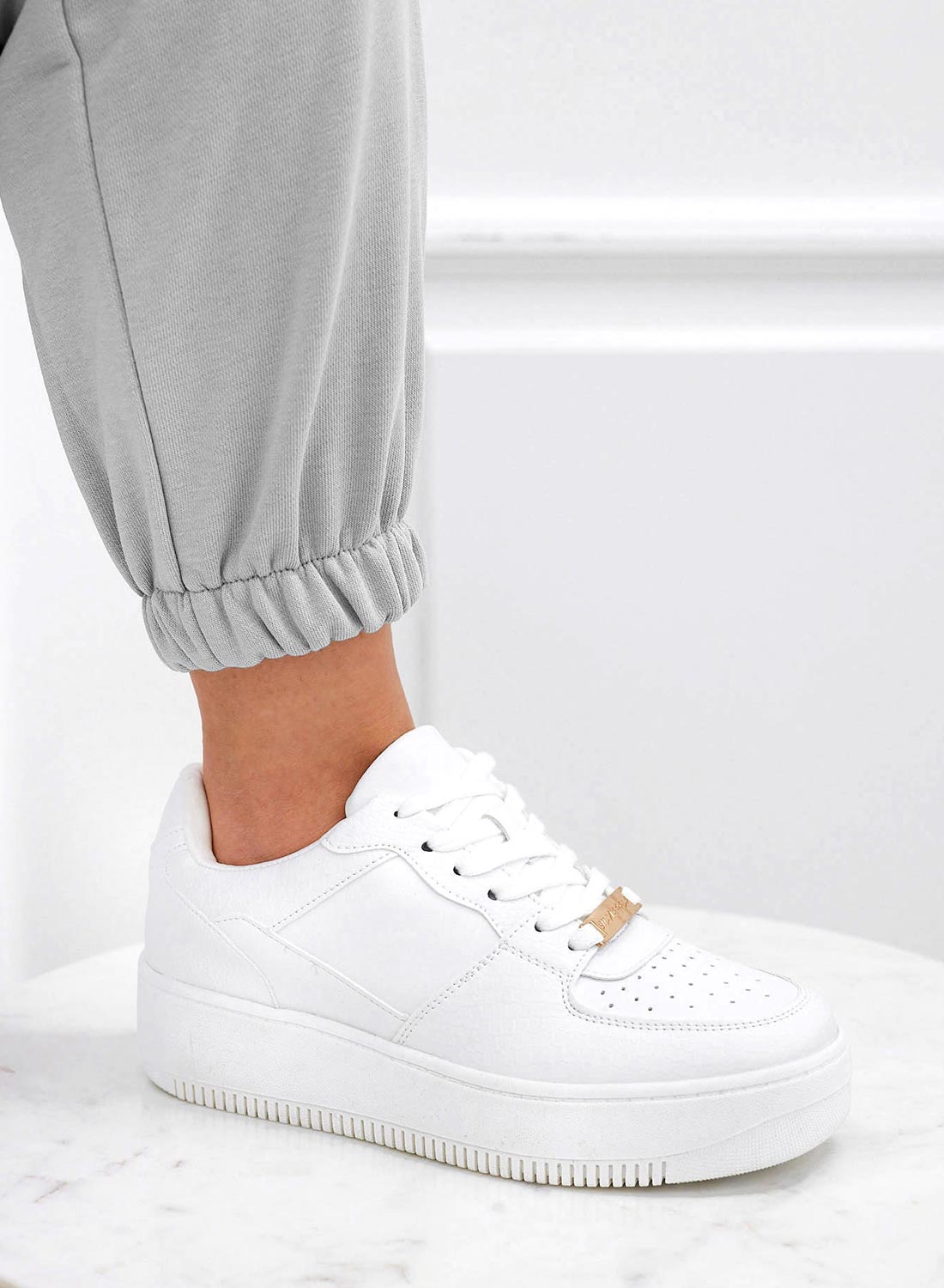 BRITNEY - White perforated Alexoo sneakers