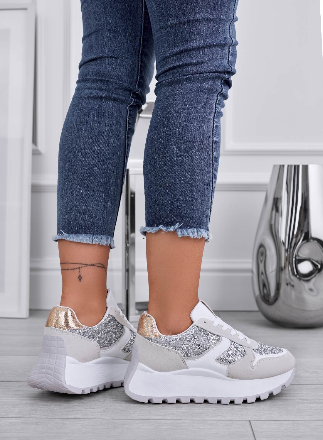 VIVIANA - Grey sneakers with silver glitter inserts