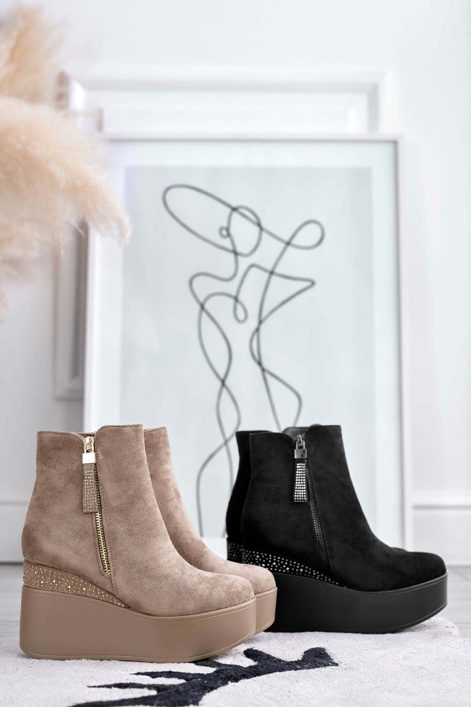 MARGHERITA - Bottines taupe à semelle compensée et strass