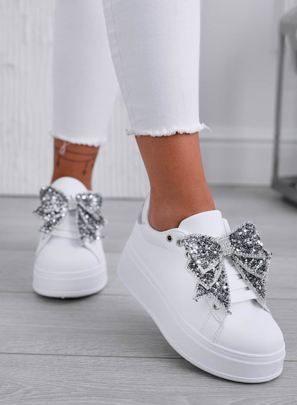 CRYSTAL - Sneakers bianche con zeppa e fiocco gioiello argento