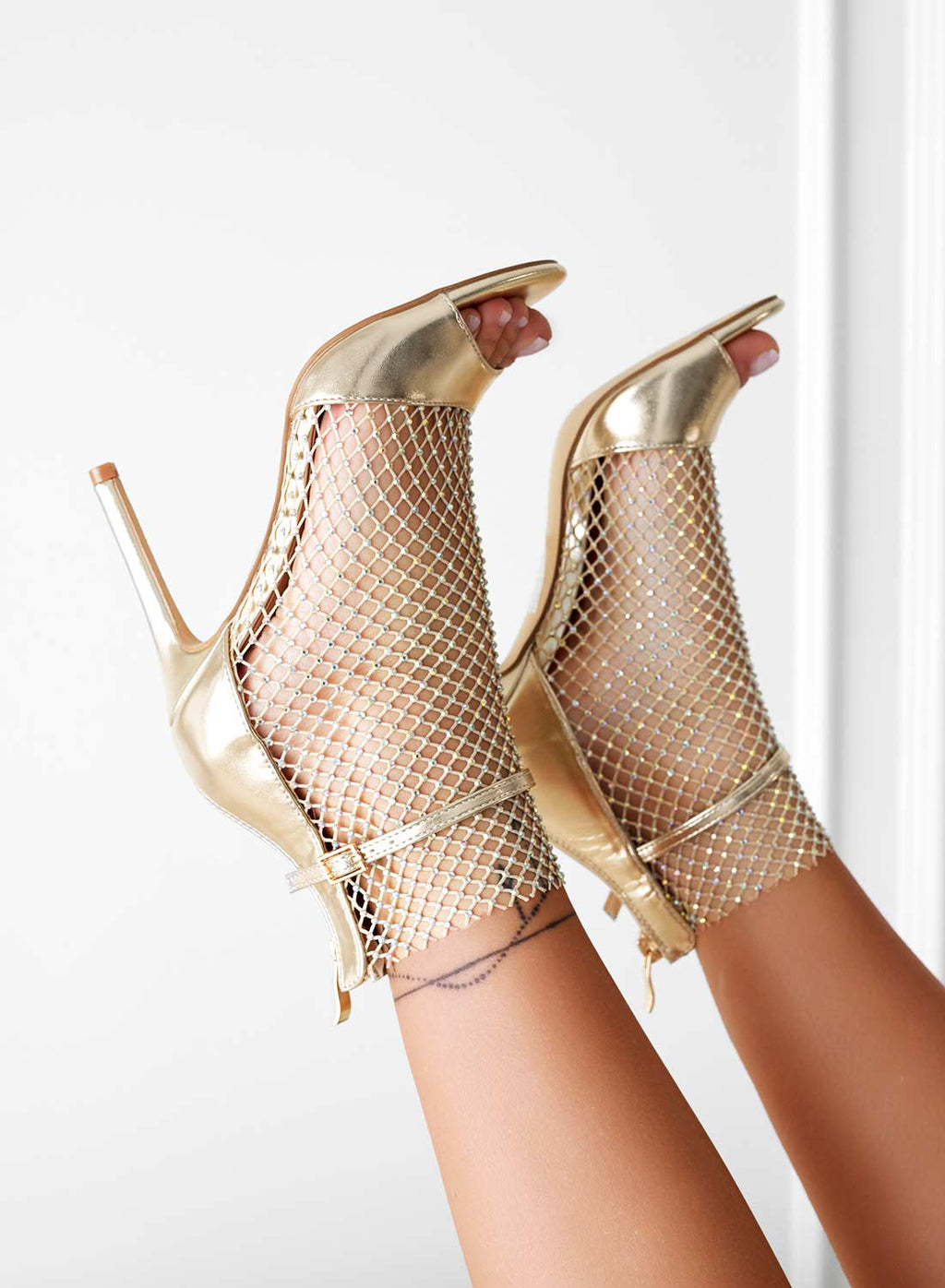 KENDALL - Sandali oro con rete gioiello
