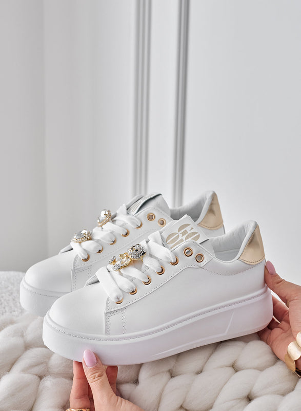 LOIRE - Sneakers bianche con plateau con strass e retro oro