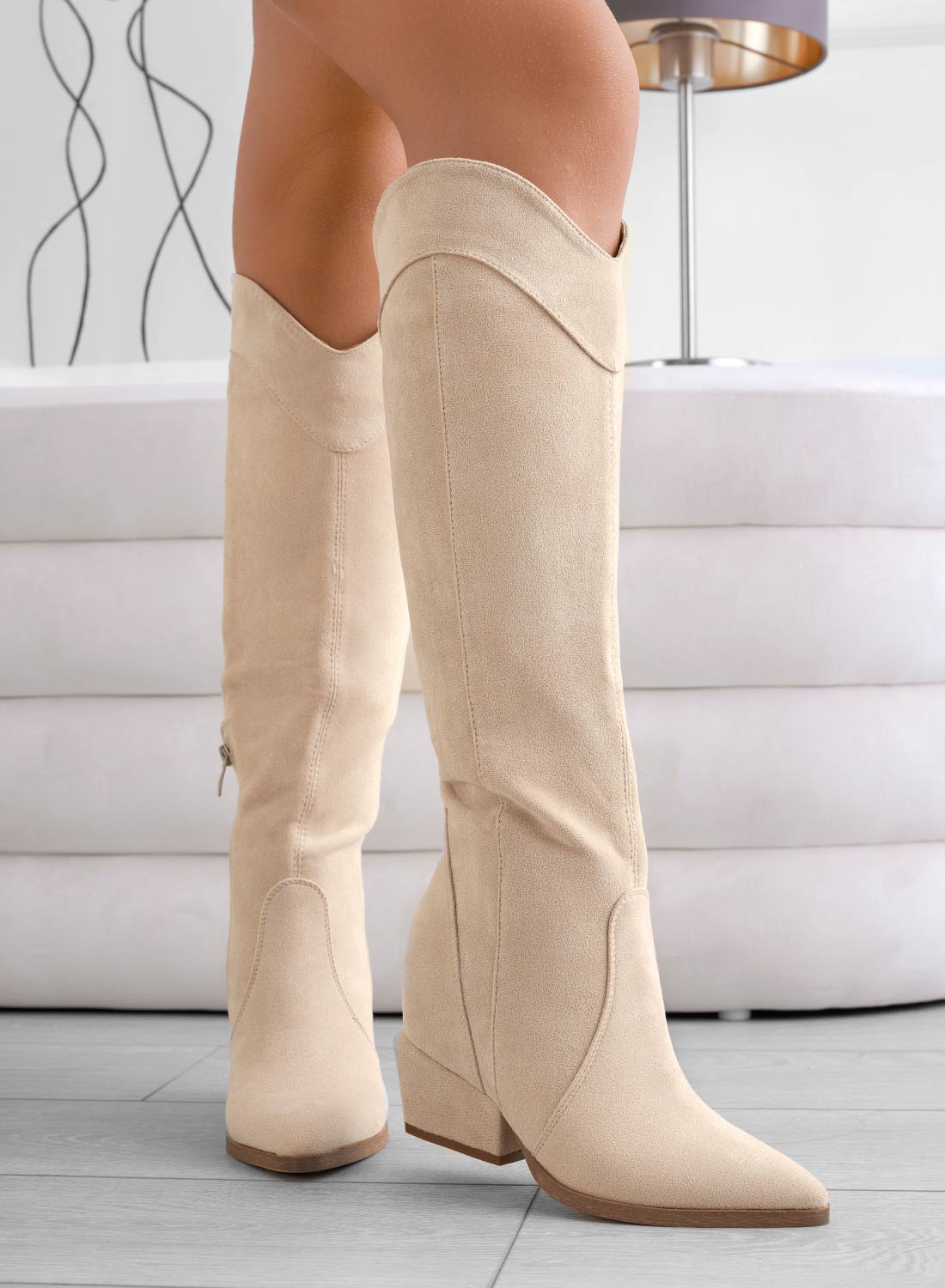 LINZI - Stivali camperos beige con zeppa interna