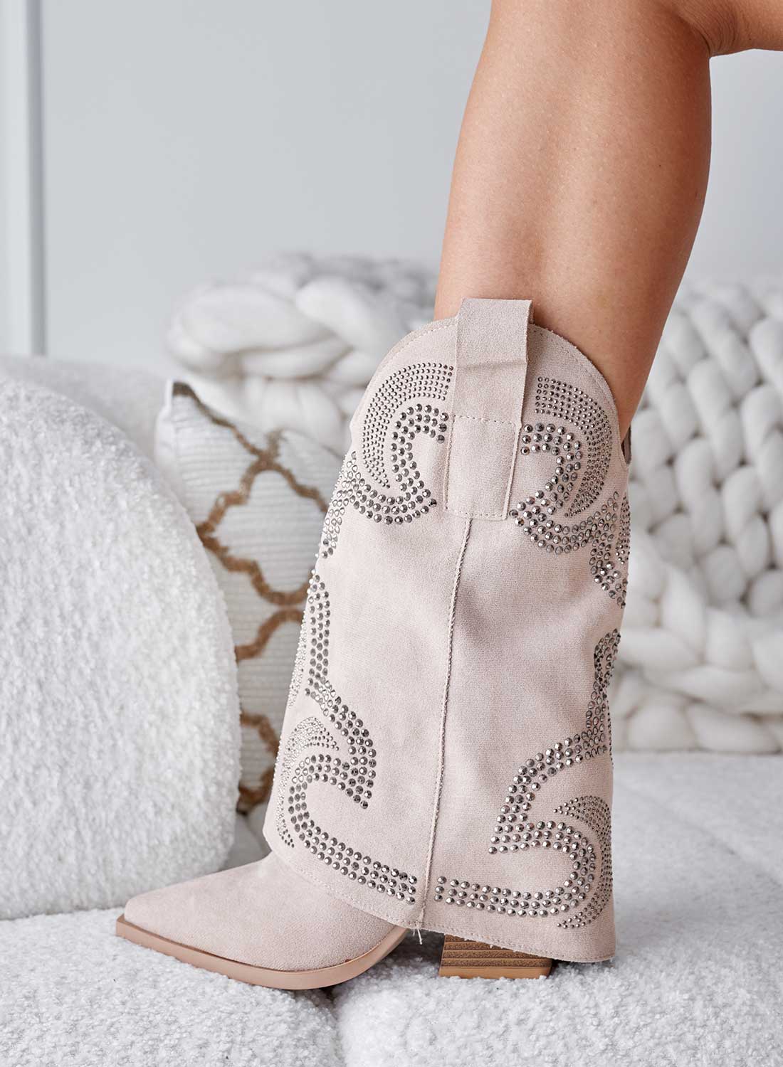 ARAGON - Stivaletti camperos beige scamosciati con strass