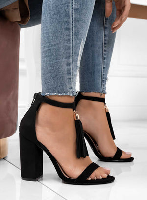 ZIVA - Black sandals with comfortable heel and pendant