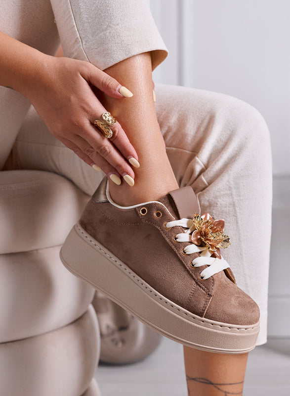 GWENDA - Sneakers Donna marrone con Fiore Gioiello e Suola Platform