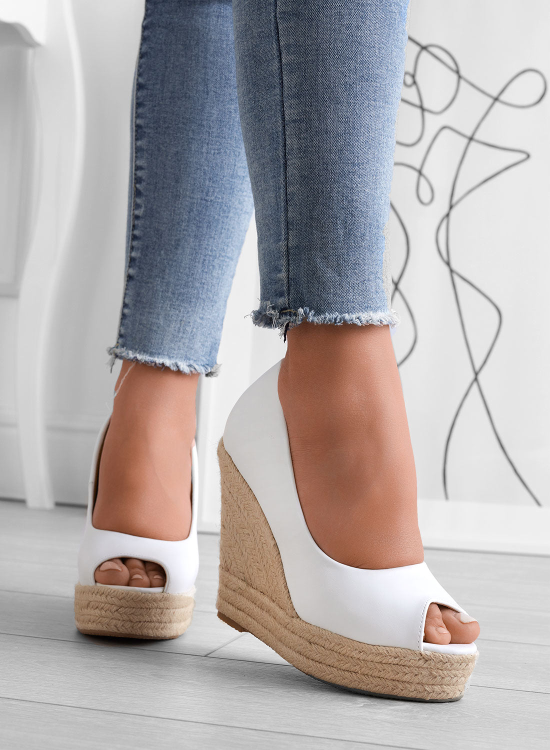 CLEO - Espadrillas bianche in finta pelle con zeppa
