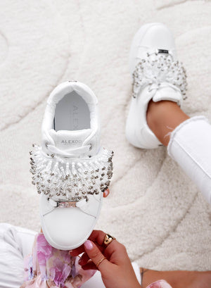 CARRY - White Alexoo sneakers with rhinestone band