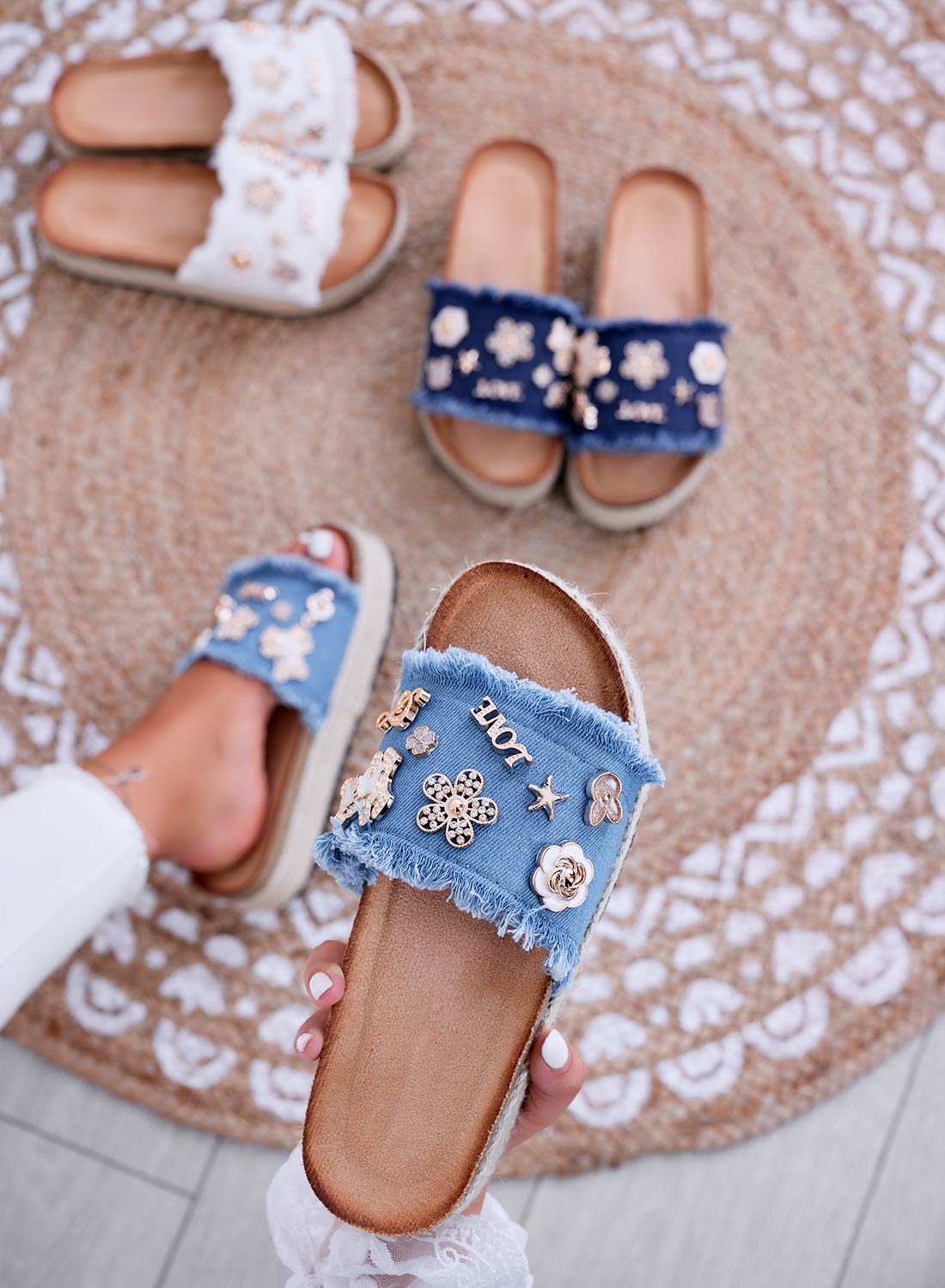 COLEEN - Blue denim slide sandals with gold embellishments
