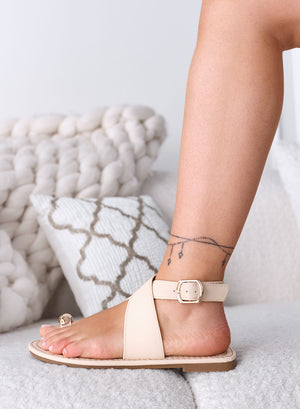 MELISSA - Sandali Infradito beige con Fasce Incrociate e Dettaglio Oro