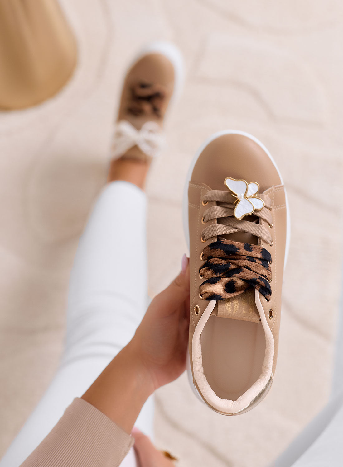 LAURA - Sneakers fango platform con lacci animalier e dettagli gioiello