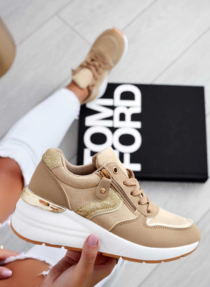 Mud sneakers with glitter inserts