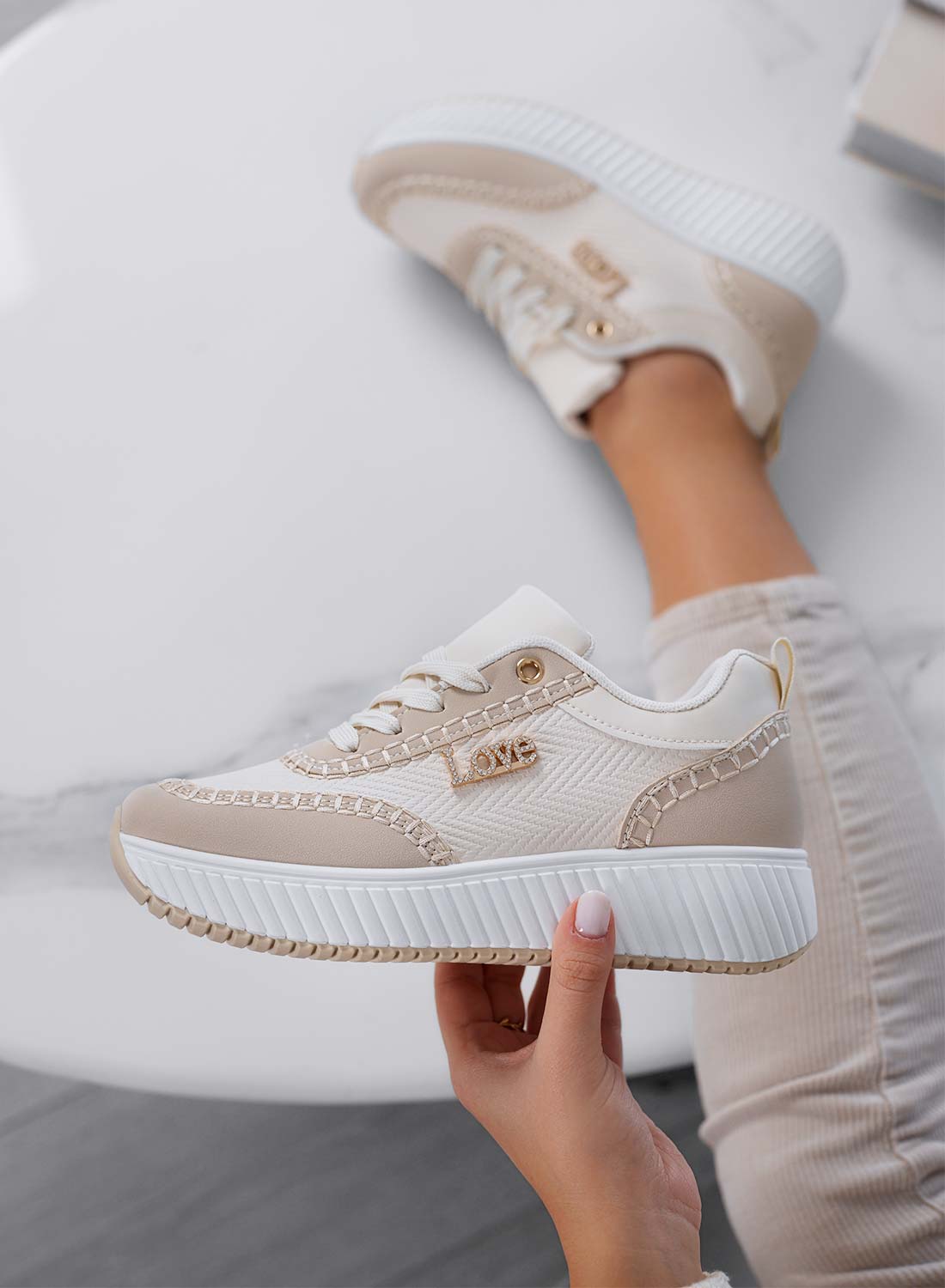 DAVIS - Sneakers da donna con suola spessa e pannelli a contrasto beige