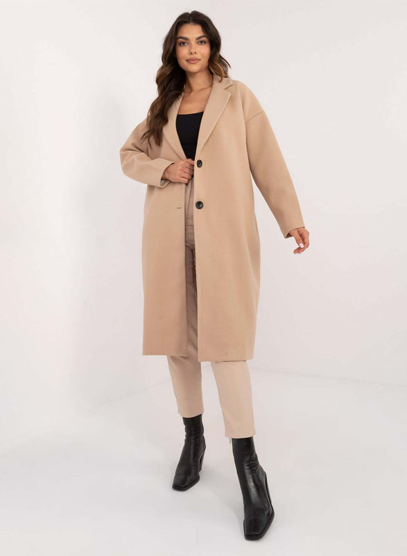 Cappotto lungo elegante beige con bottoni