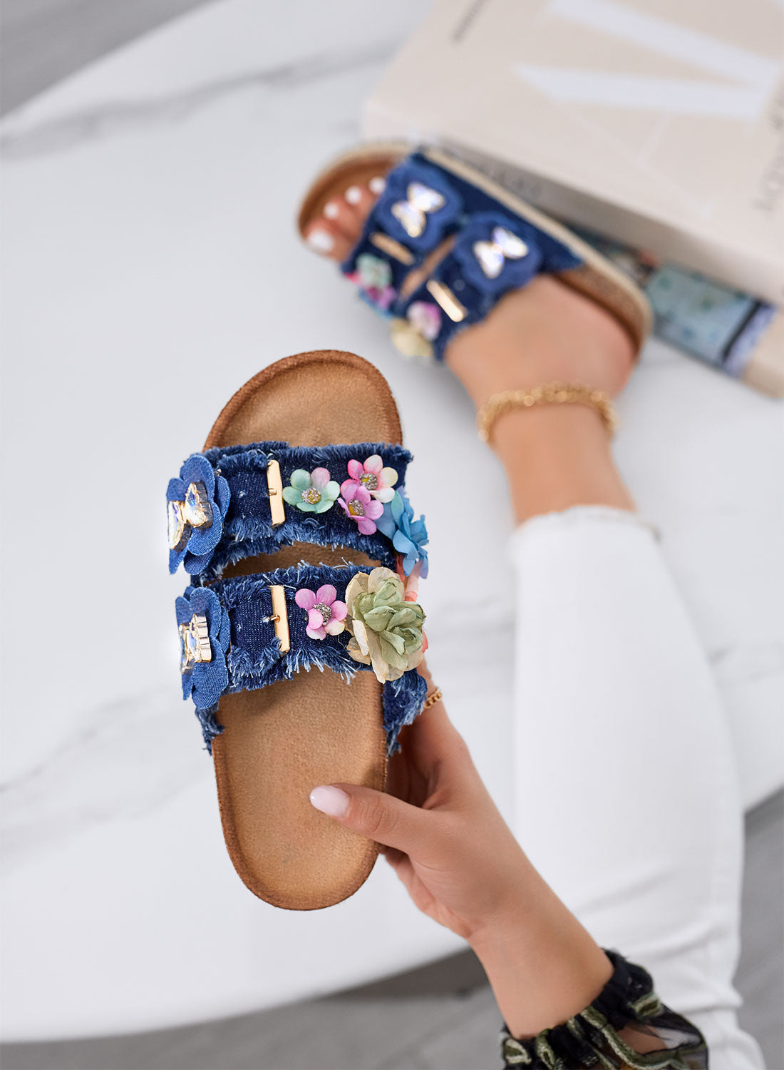 ALIBY - Blue jeans sandals. Slippers with colorful flowers and jewel details on cork sole