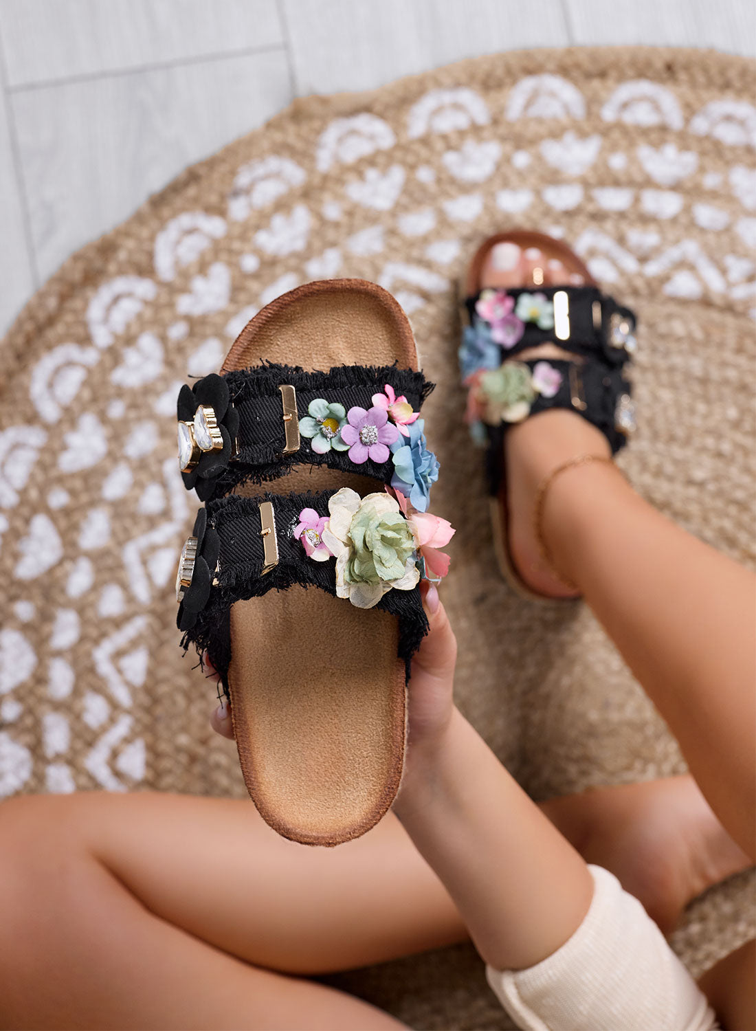 ALIBY - Black sandals Slippers with colorful flowers and jewel details on cork sole