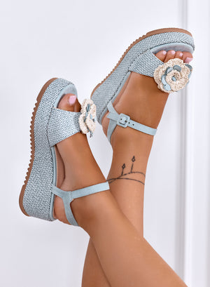 AMELIA - Sandali azzurri Platform con Fiore Crochet Bicolore