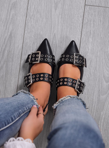 ANTONIA - Ballerine nere a punta con fibbie e occhielli dal look rock