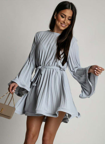 Pleated grey dress with waist tie