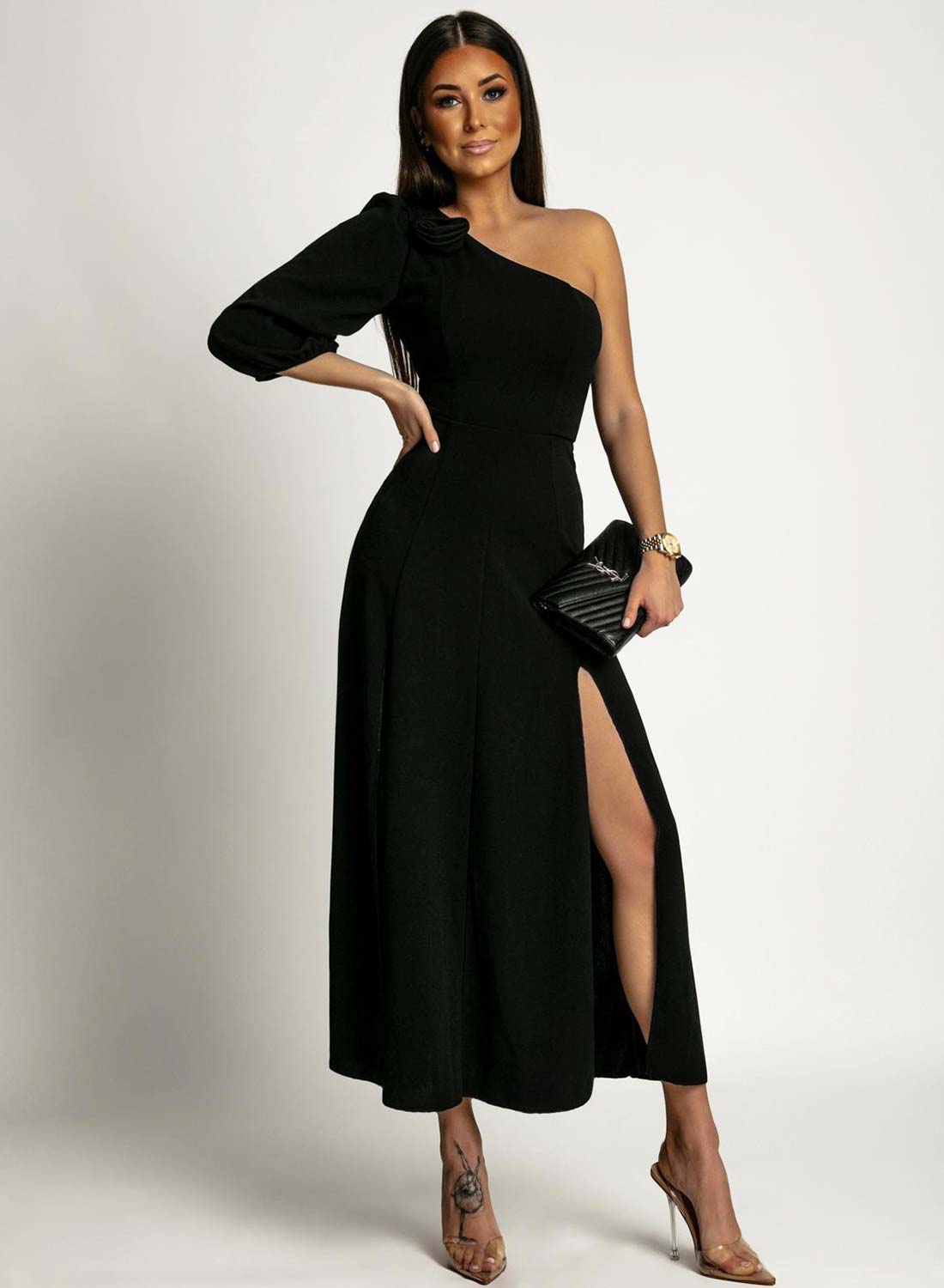 One-shoulder black dress with side slit