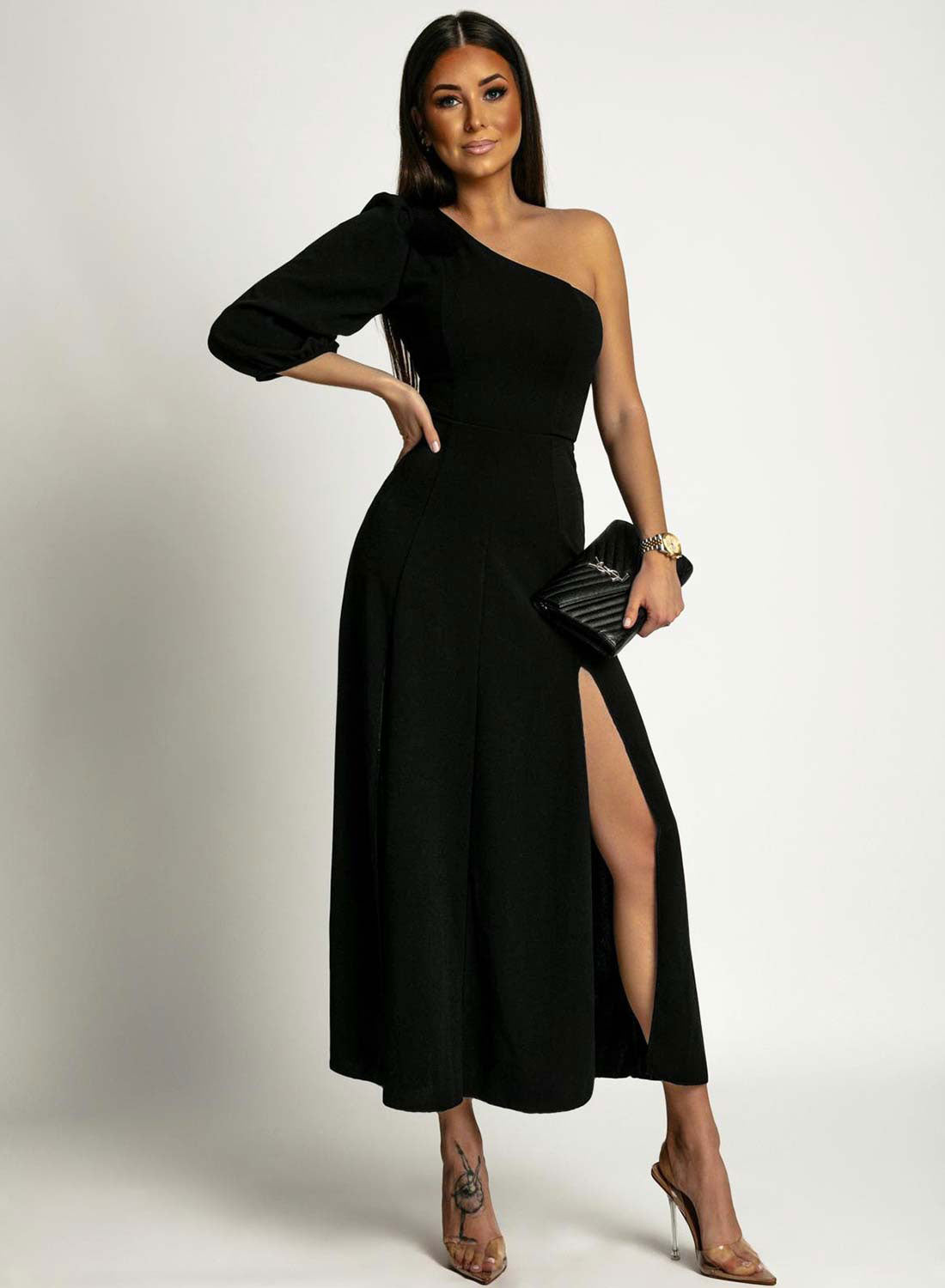 One-shoulder black dress with side slit