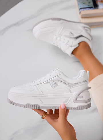BRIGIDA - Sneakers bianche con zeppa e dettagli metallizzati argento