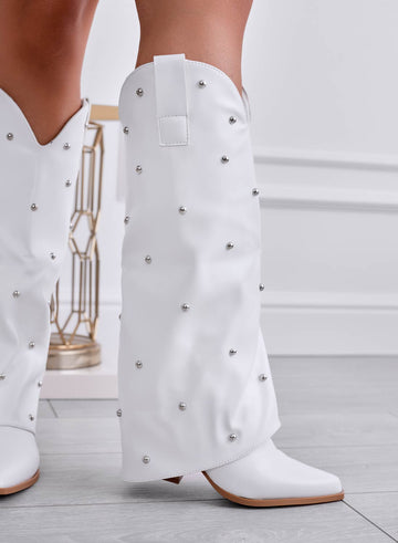 BRODIE - White camper boots with studs
