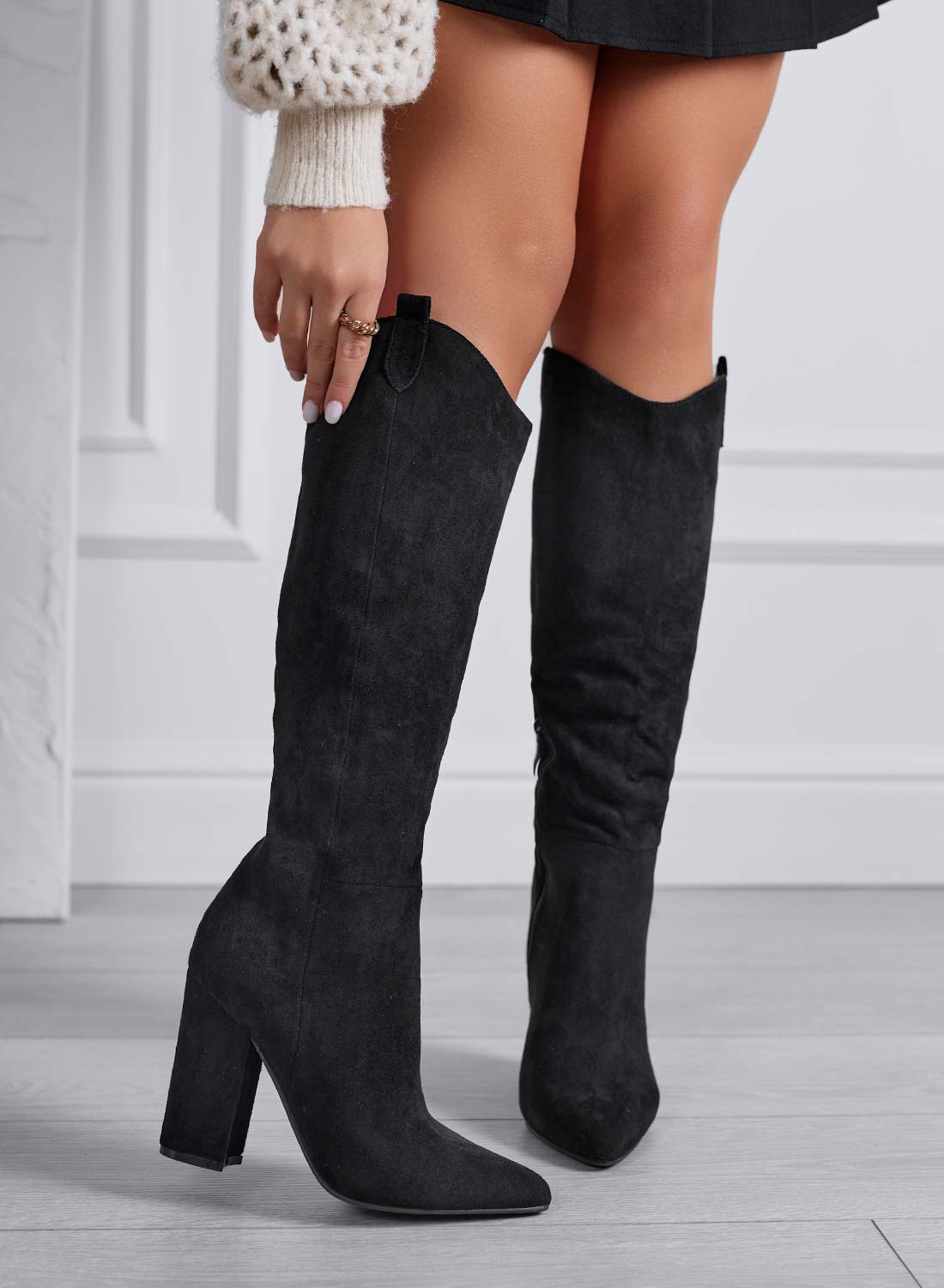 CASSIA Black camperos boots