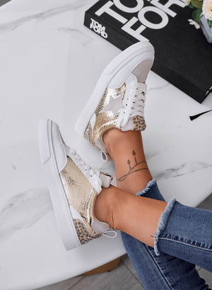 CLARE - White sneakers with leopard print inserts and metallic gold
