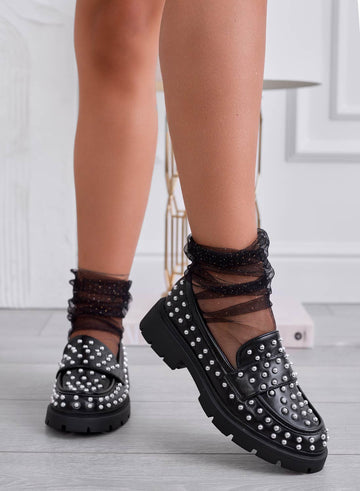 COCCA - Black loafers with silver studs