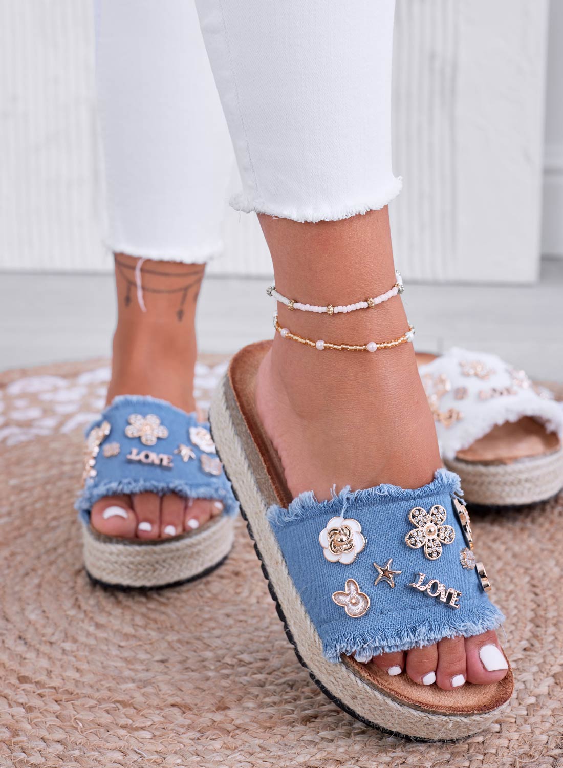 COLEEN - Blue denim slide sandals with gold embellishments