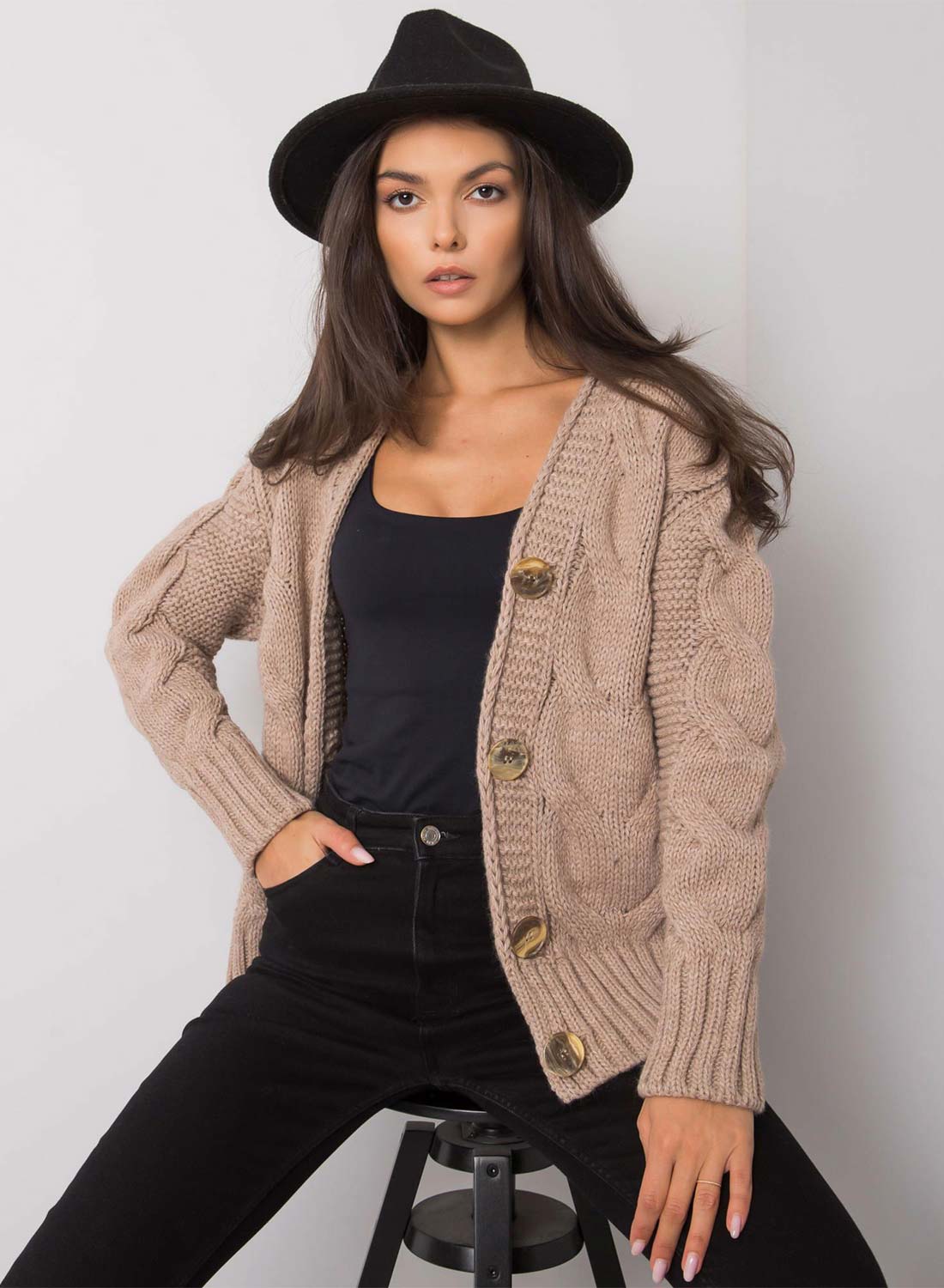 Mud-colored knitted cardigan with buttons