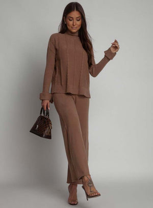 Brown knit set