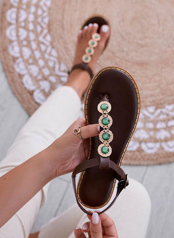 DANCE - Brown flat thong sandals with green pearls