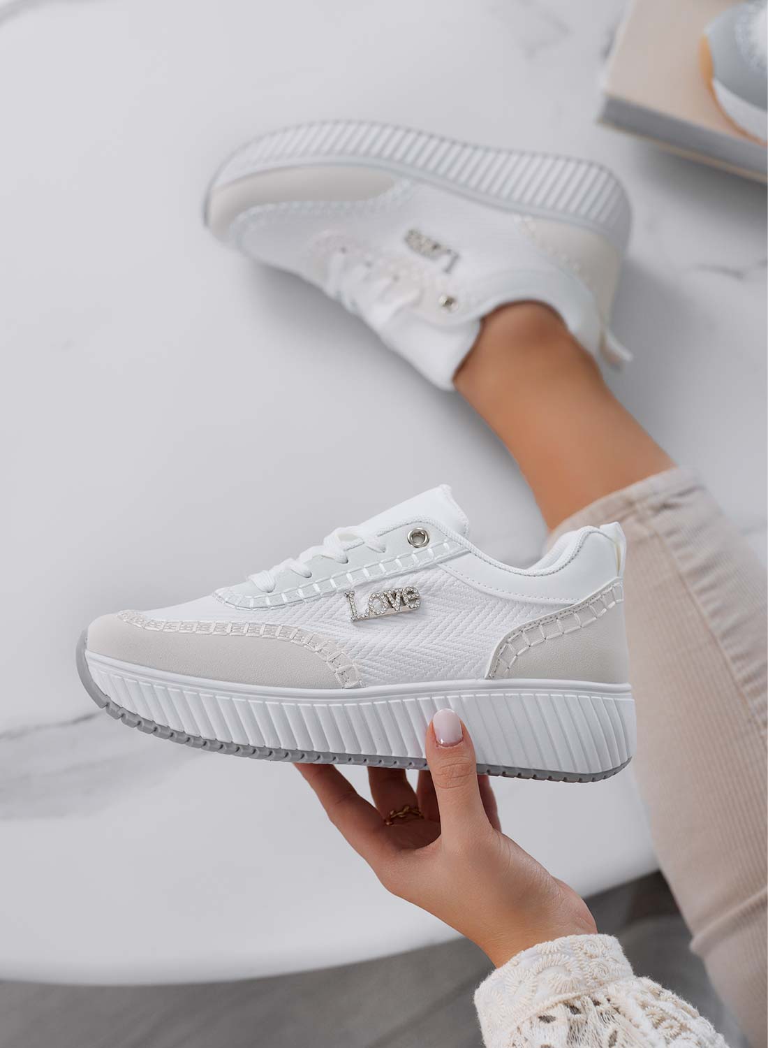 DAVIS - Women's sneakers with thick sole and contrasting grey panels