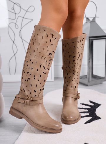 DIANA - Women's perforated mud boots with strap