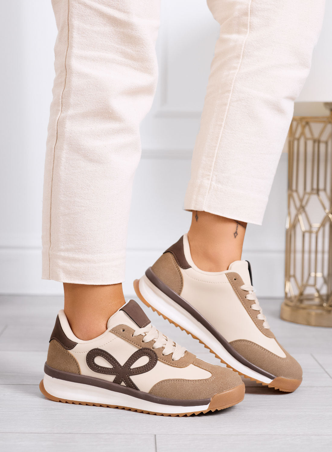 DIAZ - Mud sneakers with brown bow and two-tone sole
